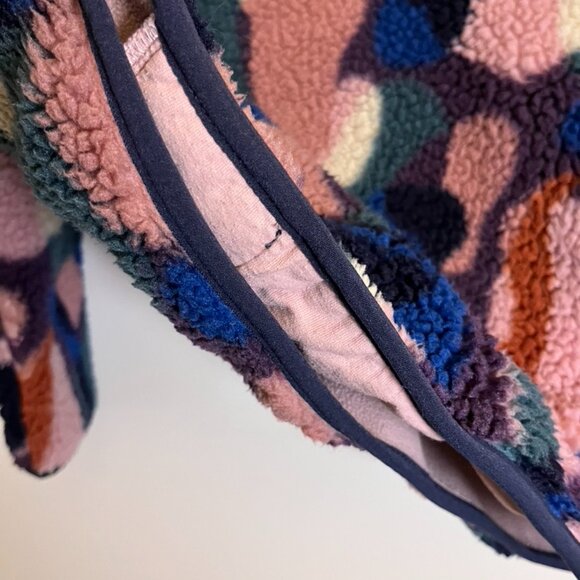 Fat Face Black Abstract Printed Fleece  1/4  Snap front Side Pockets Size Small - Picture 5 of 12